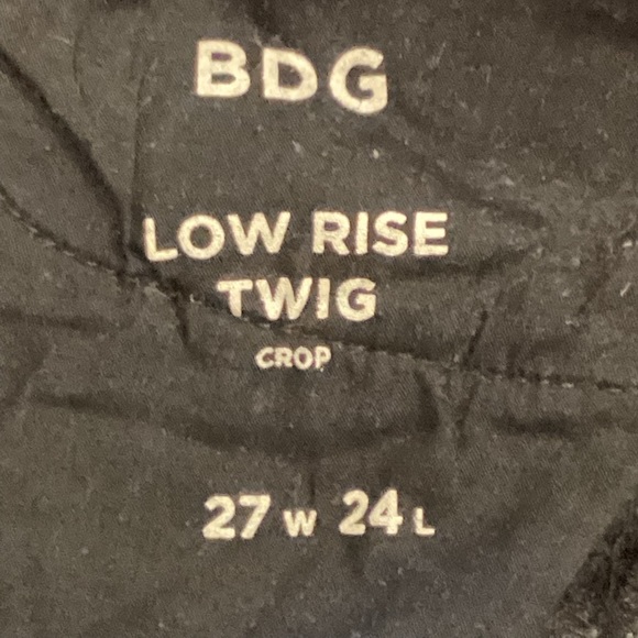 BDG Urban Outfitters Low Rise Twig Black Denims, Size 27 W 24 L - Picture 10 of 10